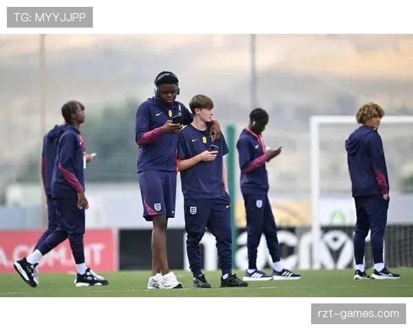 英格兰U17欧锦赛再创佳绩，勇夺赛事桂冠