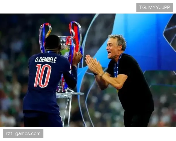 恩里克战术解析：西班牙队比赛中暴露的薄弱环节引关注