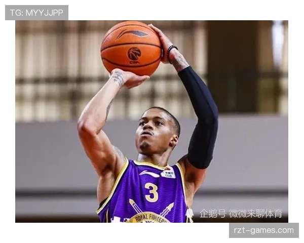 巴尔韦德状态回暖，中场核心稳健表现助球队重拾胜势